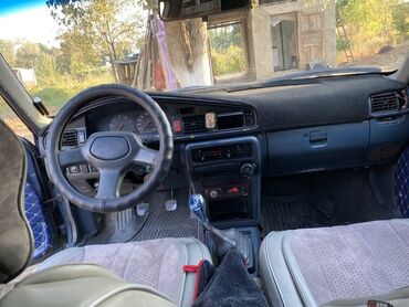 Mazda: Mazda 626: 1988 г., 2 л, Механика, Бензин, Седан — 4