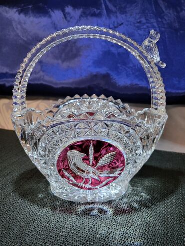 Činije: Korpa nova kristal,rucni rad Anna Hutte iz 70ih. Korpa,sve na njoj — 2