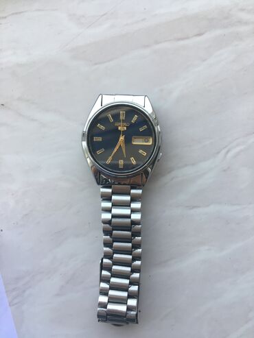 kisi pencekleri: Seiko saat 180 azn endirim ucun narahat elemeyin oz saatlarimdi