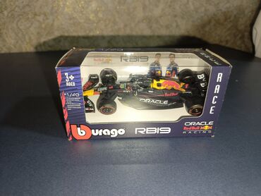модель бишкек: Новая Модель болида Formula 1 Oracle Red Bull Racing RB19 от Bburago