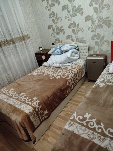 Qonaq otağı dəstləri: Salam.hamisi Cem shekilde satılır.evden kocuruk -da lalafo.az — 8 Qonaq otağı dəstləri: Salam.hamisi Cem shekilde satılır.evden kocuruk — 8