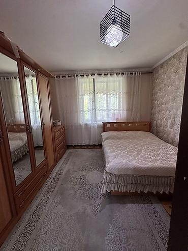 Продажа коттеджей и домов: Продаётся жилой дом с большим земельным участком и хозпостройками. с — 29