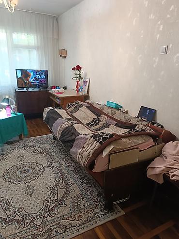 село чокморова: 2 комнаты, 46 м², ул. Гоголя / Чуй 104 серия, 1 этаж, Требуется ремонт — 2