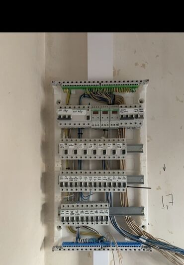 Электрики: Электрик | Установка стиральных машин, Монтаж видеонаблюдения, Монтаж электрощитов Больше 6 лет опыта — 20