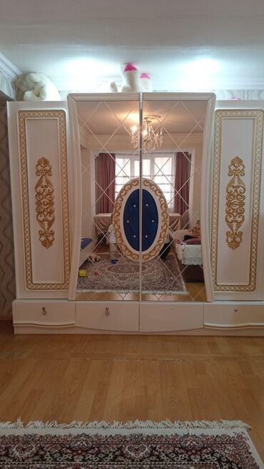 Sifarişlə divan dəstləri: Mebel istehsalı – dizayn və sifarişlə - Yumşaq mebel: klassik üçlü — 22