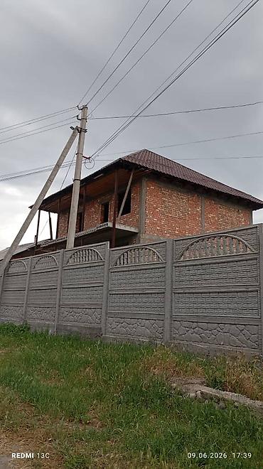 недостроенный дом: Продаётся недостроенный двухэтажный кирпичный дом с участком — 1