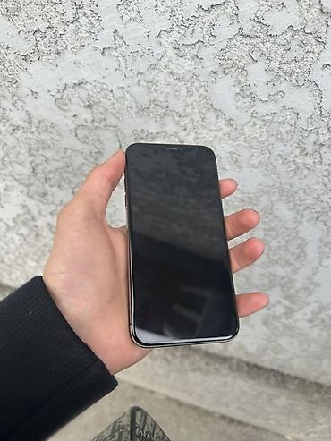 Apple iPhone: IPhone X, Черный — 1