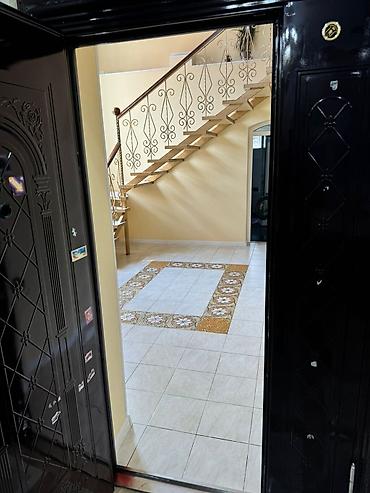 Долгосрочная аренда домов: 186 м², 5 комнат, Парковка, Балкон застеклен, Бассейн — 9