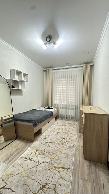 Продажа квартир: 4 комнаты, 102 м², 1 этаж — 5