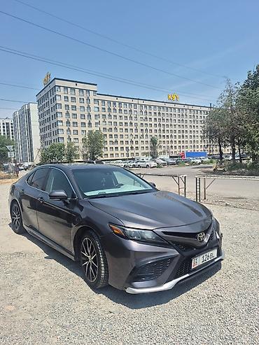 highlander 2: Toyota Camry: 2022 г., 2.5 л, Автомат, Бензин, Седан — 2