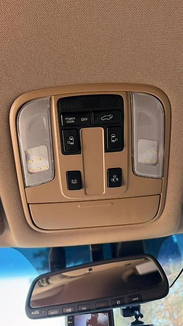 Kia: Kia Carnival: 2018 г., 2.2 л, Автомат, Дизель, Минивэн — 8