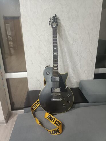 Гитары: Читать внимательно Fender Stratocaster - 8000 сом (True Tamperament )