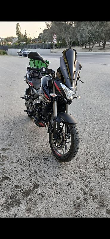 Motosikletlər: Bajaj 200 sm3 — 2