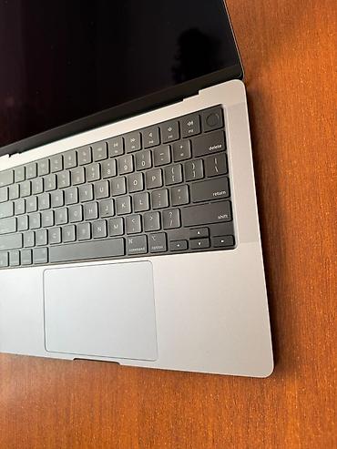 Ноутбуки Apple (MacBook): MACBOOK M1 PRO !!!14 дюймов,512gb disk 16gb unified memory (ram), — 15