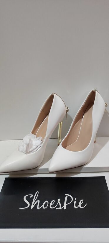 Туфли: Туфли, 35, Just Cavalli, Новый, цвет - Белый, Самовывоз, Платная доставка — 3