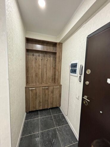 сдаю квартиру долгосрочно токмок: 2 бөлмө, Менчик ээси, Чогуу жашоосу жок, Толугу менен эмереги бар