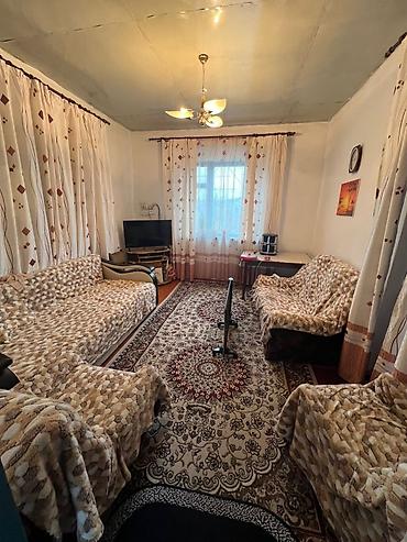 Продажа коттеджей и домов: Село Дмитриевка,дача Кыргызавтомаш.Дом 55 кв .м, 2спальни,зал,кухня и — 11