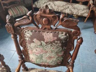 Stilske fotelje: Fotelje u odlicnom stanju rucni rad duborez. Cena po komadu — 14