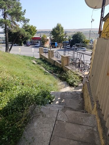 Həyət evləri və villaların satışı: 7 otaqlı, 1 kv. m, Kredit yoxdur, Orta təmir — 2