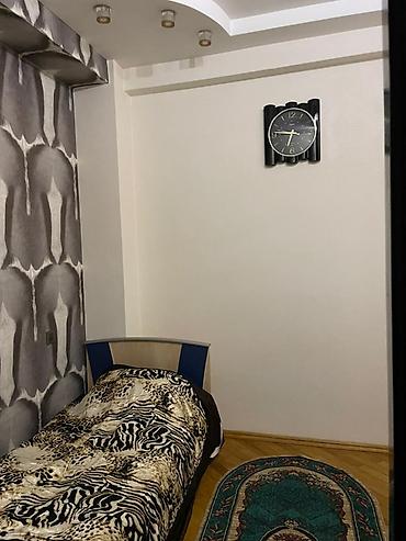 Mənzillər: 3 otaqlı, 120 kv. m — 9