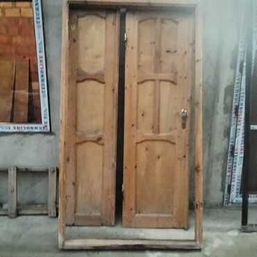 Otaq qapıları: Məhsul: Taxta qapılar və pəncərə çərçivəsi komplekti - 2 ədəd taxta — 13