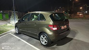 для круп: Mercedes-Benz B-Class: 2009 г., 1.8 л, Автомат, Бензин, Хэтчбэк — 6