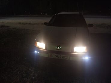 юто мотор: Volkswagen Passat: 1991 г., 1.8 л, Механика, Бензин, Универсал
