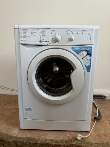 купить ноутбук в бишкеке в рассрочку: Кир жуучу машина Indesit, Колдонулган, Автомат, 5 кг чейин, Компакттуу