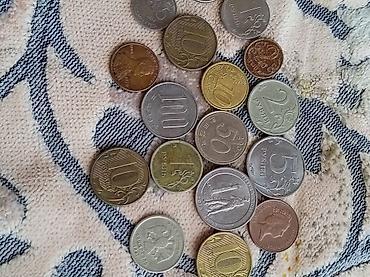 1 dollar 1988: Müxtəlif ölkələrdən metal sikkələr toplusu Təsvir: - Fotoşəkildə — 1