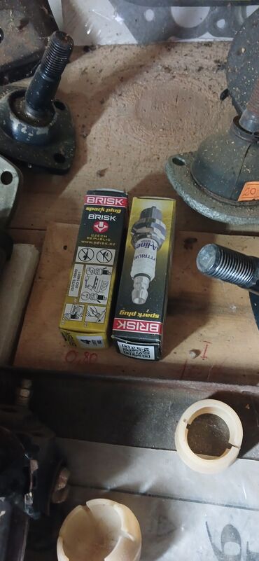 Sükan üzlükləri: Avtomobil sükan aksesuarları və hissələri dəsti - Sükan üzlükləri — 18