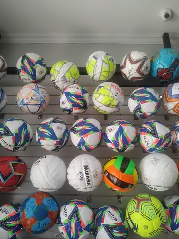 купить футбольный мяч: Мяч мячи футбольные воллейбольные топ топтор бассейнге