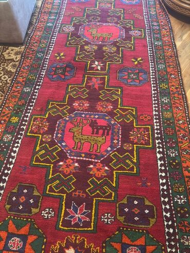 Qədim xalçalar: Qədim xalça, 1981 il, Azərbaycan, Vəziyyəti: Əla