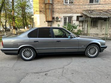 BMW: BMW 5 series: 1991 г., 2.5 л, Механика, Бензин, Седан