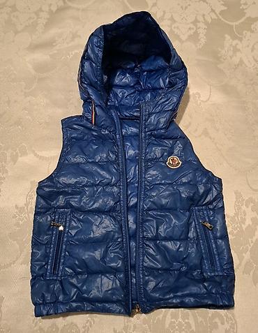 Üst geyimləri: Moncler uşaq üçün kapüşonlu yelek - Rəng: parlaq mavi - Model: yastı — 1