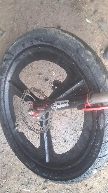 velosiped aksesuarı: Qara-qırmızı rəngli BMX tipli velosipetdir!velosipet problemi yoxdur — 8