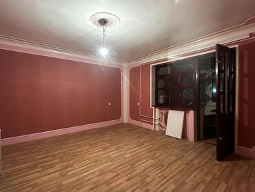 Köhnə tikili: Bakı, Bakıxanov qəs., 3 otaqlı, Köhnə tikili, m. Neftçilər, 98 kv. m -da lalafo.az — 3 Köhnə tikili: Bakı, Bakıxanov qəs., 3 otaqlı, Köhnə tikili, m. Neftçilər, 98 kv. m — 3