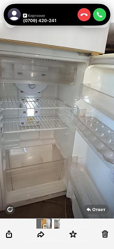mini refrigerator: Холодильник БУ в хорошем состоянии Samsung все работает!!! — 2