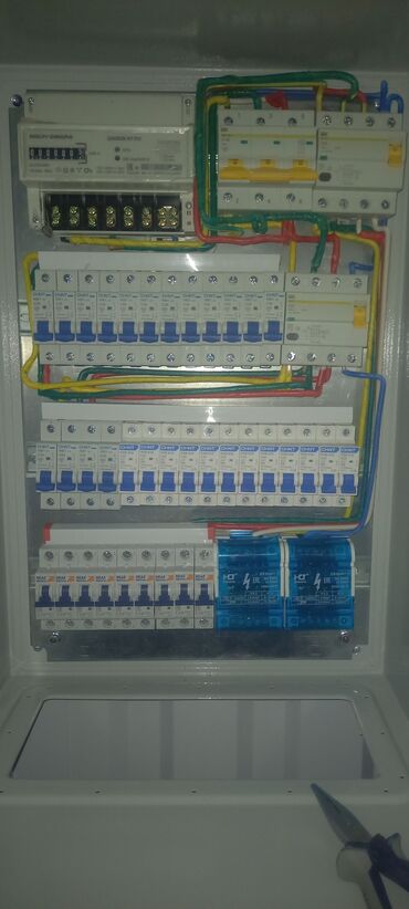 Электрики: Электрик | Установка стиральных машин, Демонтаж электроприборов, Монтаж проводки Больше 6 лет опыта — 4