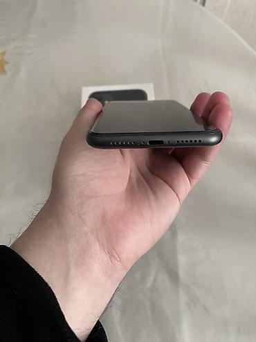 Apple iPhone: IPhone 11, 128 GB, Qara, Face ID — 4