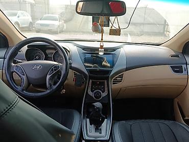 elantra 2013: Hyundai Elantra: 1.8 l | 2013 il Sedan — 8