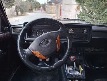 UAZ: UAZ : 1.6 l | 2005 il 25 km Sedan — 9