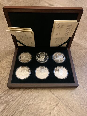 серебро печатка: Продается полный комплект из шести памятных коллекционных монет "Ч