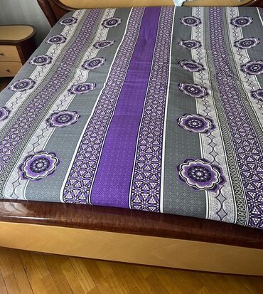 Salon, tibbi kreslolar: Taxt dowek 2 eded birlikde 50 azn satilir unvan ecemi olcu 2×160