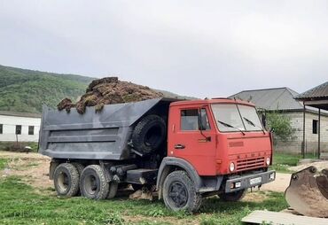 чайка газ: Самосвал КамАЗ красного или оранжевого цвета, предназначенный для