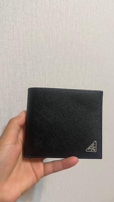 lemino сумки: Кошелёк PRADA Milano, мужской, классическая модель bi-fold. - — 2
