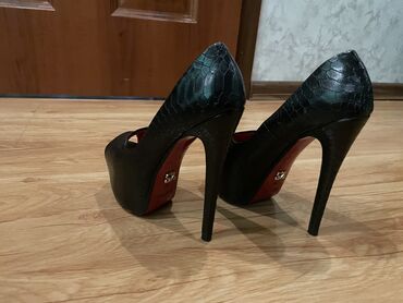 46 объявлений | lalafo.kg: Женские туфли на высоком каблуке