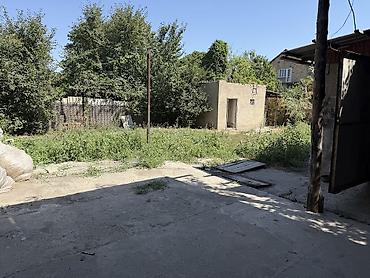 домики бишкек: Продаю дом большой ж/м Ала-Тоо 1 газ свет канализация участок 5 соток — 5