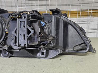 Передние фары: Передняя левая фара BMW 1998 г., Б/у, Аналог — 14