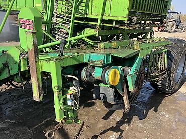 Кормоуборочные комбайны: Прицепной силосоуборочный/кормоуборочный подборщик-погрузчик Stoll — 9