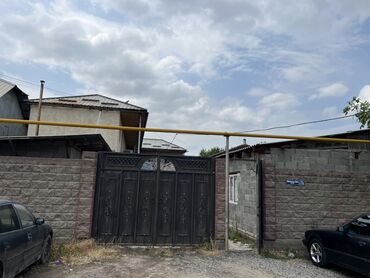 долгосрочная аренда домов ош: Дом, 160 м², 6 комнат, Собственник, Старый ремонт